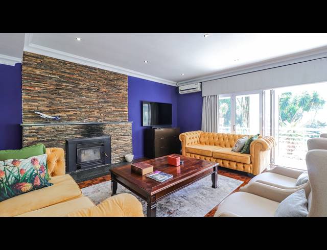 5 BEDROOM HOUSE FOR SALE IN BRYANSTON
